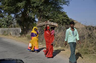 01 PKW-Reise_Udaipur-Ranakpur_DSC4577_b_H600